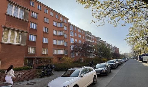 Leerstehende möblierte Wohnung nahe Innsbrucker Platz - direkt einziehen!