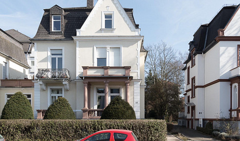 Bad Nauheim: 3-Zimmer-Wohnung in ruhiger Jugendstilvilla - modernisiert