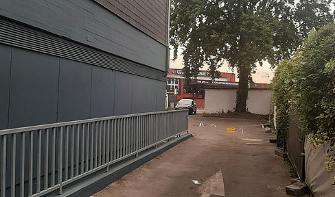 Gewerbe-/Lagerhalle in optimaler Verkehrslage (KG)