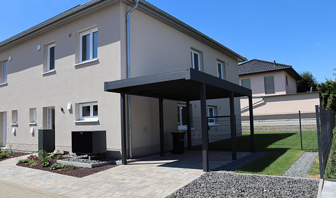 Neubau-DHH in Magdeburg-Diesdorf / familienfreundlicher Garten / Photovoltaik / 2 Stellplätze