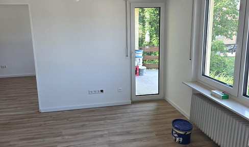 Komplett renovierte 2-Zimmer-Wohnung mit Balkon in ruhiger Lage von Kürnbach