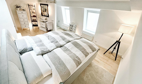 EFH-Maisonette mit Holz-Terrasse und Stellplatz zur Miete