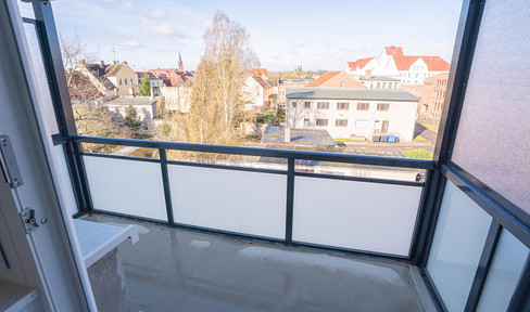 4 Raum Wohnung mit Balkon und Stellplatz in Burg
