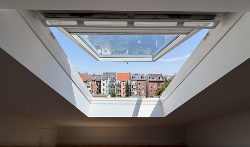 Loft-style apartment with a view | 54 m² | Brand new after complete renovation.