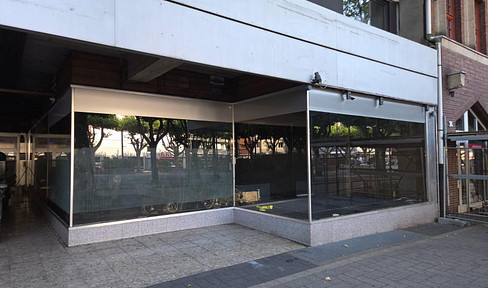 Attractive, versatile commercial space suitable for a medical practice, office, or restaurant.