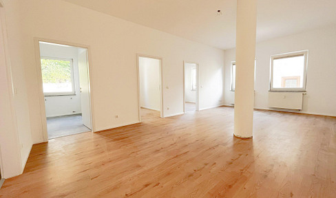 Hochwertiges Wellness-Bad - Komplett Saniert - Zentrale Lage in Ilsfeld - Inkl. EBK & Stellplatz