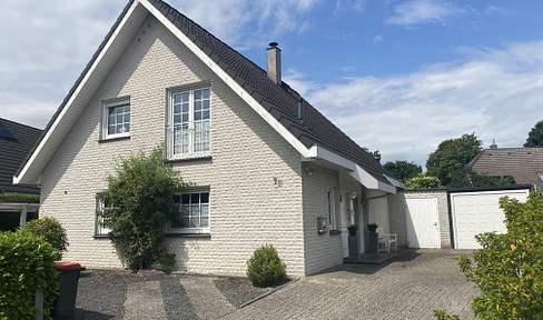 Charmantes Einfamilienhaus in Ostseenähe - Provisionsfrei
