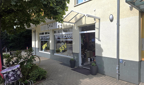 Attractive investment opportunity in Berlin-Pankow: Rented commercial unit (106 m²) on the ground floor.