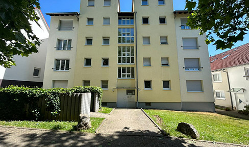 First occupancy after high-quality renovation – fitted kitchen possible – charming 3-room apartment with a wide view of Bretten.