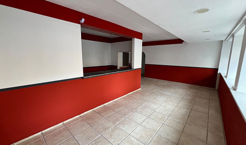 Attractive restaurant space – ideal for a restaurant, café, or delivery service.