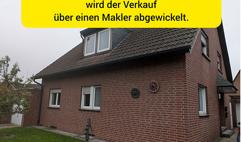 Detached house with two apartments.