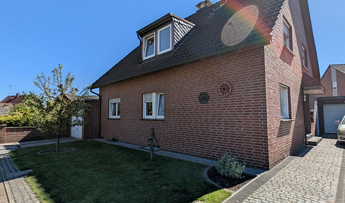 Zweifamilienhaus