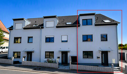 Reihenendhaus | ab 01.10.26 | 203 m² | Garten | 2 Garagen | EBK | Frensdorf