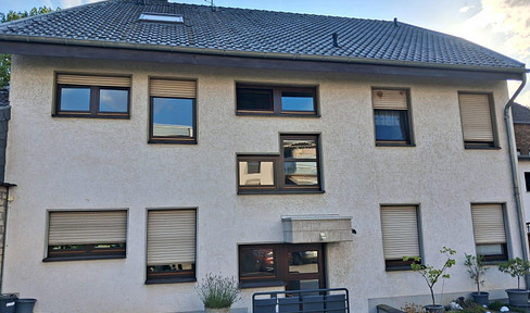 Renditestarkes 4-Parteien-Haus in zentraler Lage von  Bornheim – „Wärmepumpen-Ready“, provisionsfrei