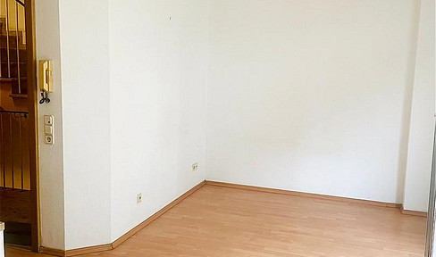 One-room apartment, near Neumarkt - for a limited time.