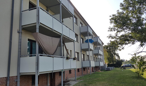 Schöne 2,5 Zimmer-Wohnung mit Südbalkon und Blick über die Stadt