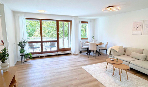 Hochwertig modernisierte 3-Zimmer-Wohnung mit Blick ins Grüne & Garage