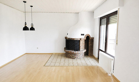 großzügige 3 Zimmer Wohnung mit Balkon