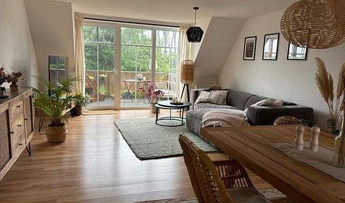 Lichtdurchflutete 3-Zimmer-Wohnung mit Südbalkon – mit energetisch neuen Fenstern / 3 min zum Kanal
