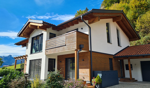 Wohnhaus mit Bergblick in sonniger Lage - PRIVATVERKAUF