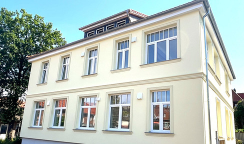 Erstbezug - Helle 3 Zimmer Wohnung in Bestlage - WG geeignet