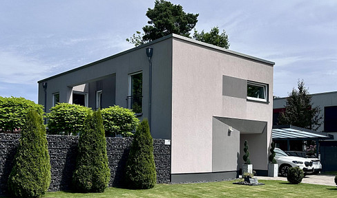 High-quality detached house built with solid construction, featuring modern energy-efficient technology and a stylish garden.