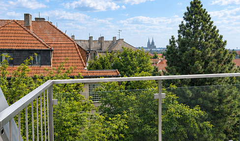 First occupancy after renovation | Fitted kitchen, 2 bathrooms, multiple terraces, storage room.