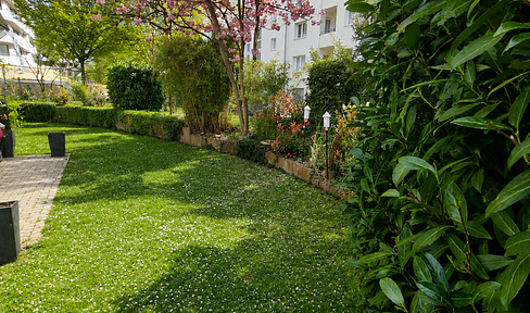 Idyllic 3.5-room apartment with a large garden area in KN-Petershausen.