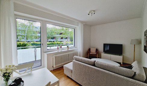 Charming 2-room apartment with balcony, available immediately.
