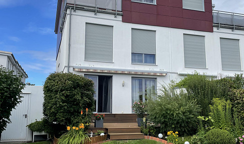 PROVISIONSFREI Familienfreundliche Doppelhaushälfte mit Blick ins Grüne, 7 Zimmer, PV-Anlage