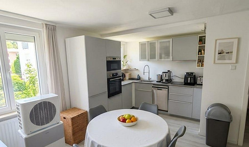 Beautiful, compact 3-room apartment in Lörrach-Stetten, including a parking space - no commission fees!