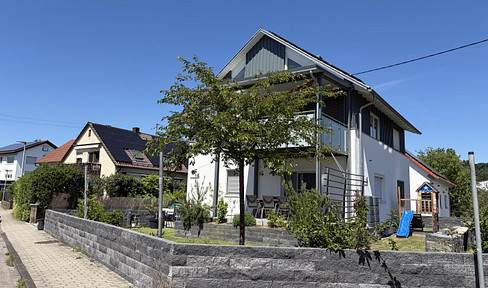 Modernized 1-2 family house in Gingen an der Fils.