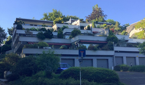 Fulfill your dream! This unique apartment features a terrace and a rooftop garden.