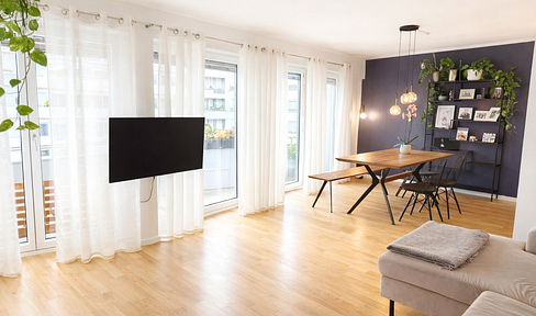 Furnished: Modern 4-room apartment in the Welfenhöfen complex (lease for a period of two years).