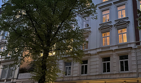 Exclusive Wohnung 138 m² mit Stuck in Rotherbaum