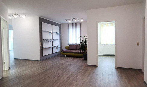 Kaufen oder Mieten Praxis, Büro, Kanzlei in 78112 St.Georgen -Barrierefrei im Ärztehaus