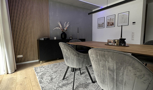 Completely renovated semi-detached house in Heroldsberg – Move in and start living, no renovations needed.