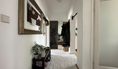 Zentrale 2-Zimmer Wohnung im Frankfurter Ostend mit Balkon und EBK