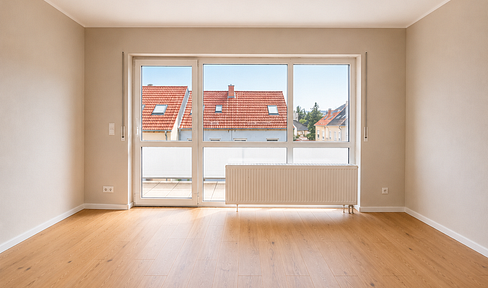Stylische 4-Raum Wohnung mit 2-Balkonen und Bädern im Herzen von Weinböhla