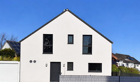 ​Freistehendes Neubau-Haus (2022) in Beindersheim mit PV & Einbauküche
