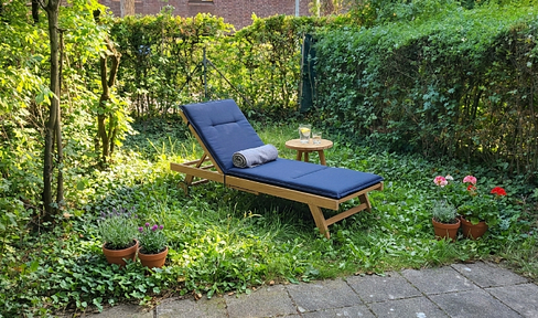 Schöne Erdgeschoss-Wohnung mit Terrasse und Garten