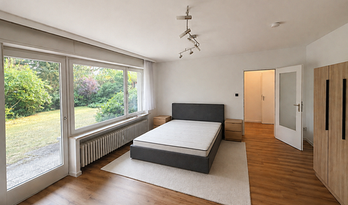 Modern apartment with a brand new fitted kitchen, terrace, and partial furnishings – available immediately!
