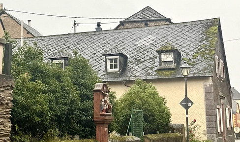 Von privat: Haus mit Herz sucht neue Besitzer inklusiv Baugrundstück