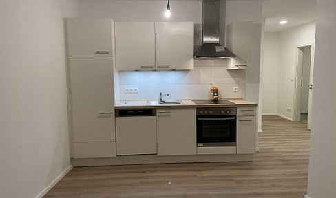 Senior-friendly 2-room apartment with balcony and elevator – centrally located in Adelebsen – available from November 1st, 2026.