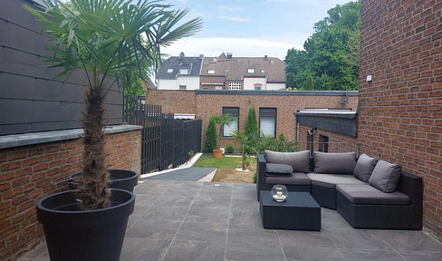 ***4-5-Zimmer Wohnung mit Garten***