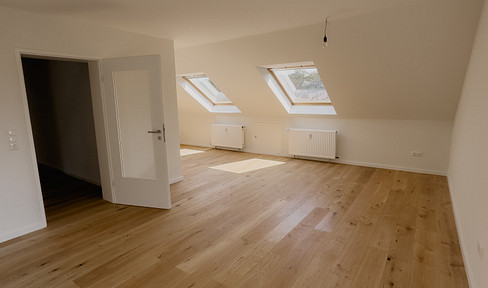 Einziehen & wohlfühlen! Renoviertes Wohnglück in Findorff | Garage | provisionsfrei | Bezugsfrei