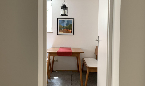 Möblierte, helle Pendlerwohnung in Innenstadtlage