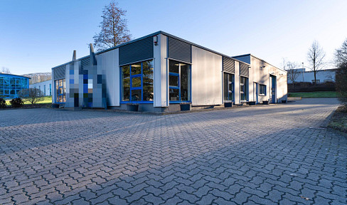 Moderne Gewerbehalle mit Büroflächen – Porta Westfalica, Industriegebiet Holtrup, A2-Anbindung