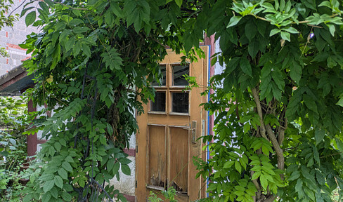 170 m² half-timbered house with a garden and balcony, located in a district of Brachttal.