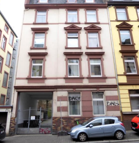 Attraktive und komplett renovierte 2-Zimmerwohnung in top Lage nähe Berger Str.